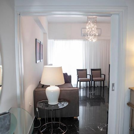 Konstantinos Stylish Brand New Apt In The Heart Of Athens Exterior photo
